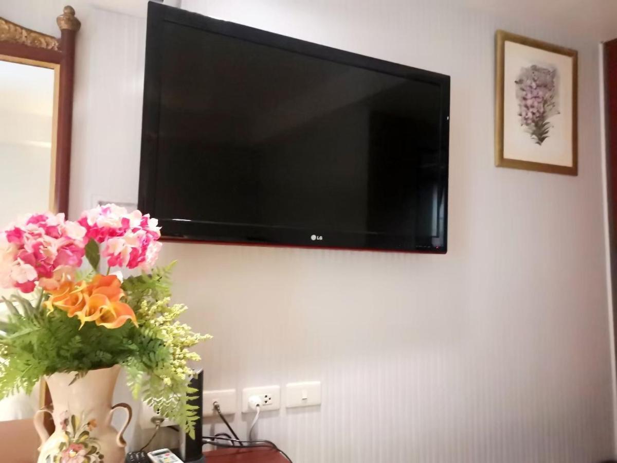 Diamond City Hotel Sha Certified Bangkok Buitenkant foto